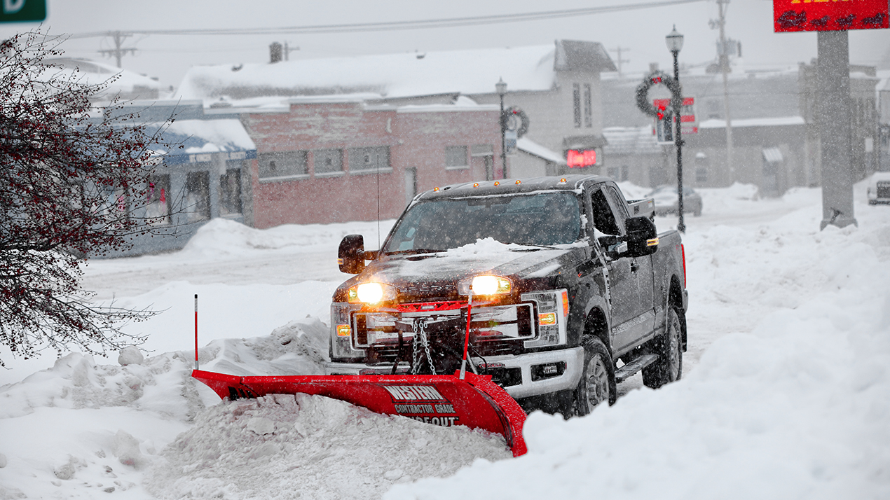 Commercial sidewalk cleaning & removal services in Utah